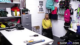 Shoplifter blonde teen with perfect ass Summer Vixen sucked cop's big cock
