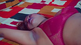 Amateur Indian BBW MILF seduced by technician in the home