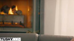 Blindfolded guy surprised with hot anal threesome