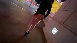 Busty brunette Nicole Niagara flashing in downtown