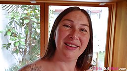 Horny tattooed pregnant MILF Holly Dee plays solo