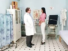 Blonde big tits milf spreading pussy on gynochair