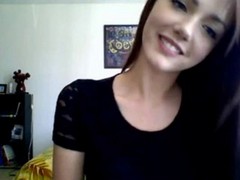 College babe is earning money to pay the scholarship in a very naughty and exciting way