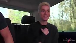 Short haired blonde got fucked on the back seat of the car, until she came