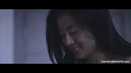 Asian brunette is about to have casual sex with a man she likes a lot