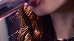 Sexy babe is dildoing her pussy on a luxurious sofa and moaning from pleasure while cumming