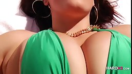 Big titted brunette in shoes with high heels, Brenda is about to experience an orgasm
