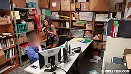 Adorable teen brunette could not hold back from having casual sex, with a handsome stranger