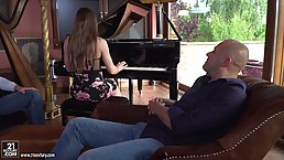 Vulgar bitch, Nicole Pearl is taking two massive cocks in her pussy, at the same time