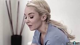 Kinky people can easily turn every massage session into a sex adventure, when they get horny