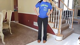 Paige is about to show us her leggings collection and she looks good in each pair
