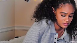 Scarlit Scandal and Gia Derza are making love with each other and it feels so fucking good