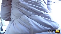 Adorable teen went shopping and ended up having casual sex with a random horny guy