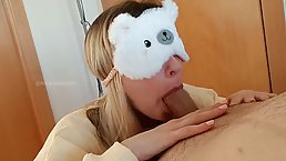 Blindfolded blonde is sucking dick like a real pornstar, because she likes how it tastes