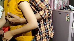 Amateur brunette is wearing a mask and getting fucked in the kitchen instead of washing dishes