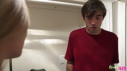 Blue- eyed blonde seduced her step- brother and had casual sex with him, the other day