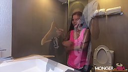Sexy Filipina MILF Bangs Boss to Land the Job