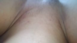 Horny babe with a perfectly shaved pussy is trying to make a porn video while getting fucked