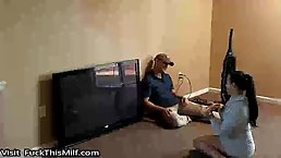 Latin woman is using every opportunity to have sex, even if it means fucking a cable guy