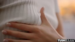 Experienced blonde lady with small, natural tits is moaning while having casual anal sex with her ex