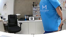 Asian doctor fucks nurce in hospital