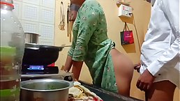Amateur indian houswife gets fucked while she cooked