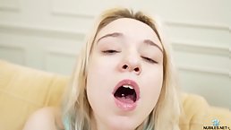 BLonde ten Carolina Monroe toying her pussy
