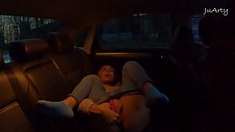Amateur blonde rubs her pussy in the back seat of the car