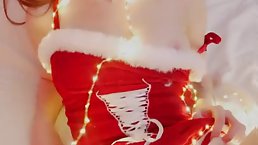 Sexy redhead babe Arina Fox is yours Xmas present