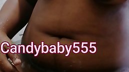 Amateur chubby Insian MILF shaving her pussy