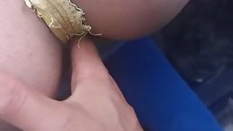 Young Latina in blue jeans gets fucked in the car