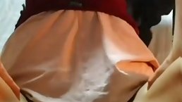 Amateur Mexican girl rides her BF's dick