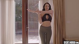Private investigator fucked his spying object Charlotte Sins