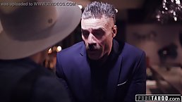 Sexy brunette waitress seduces unsuspecting married Boss