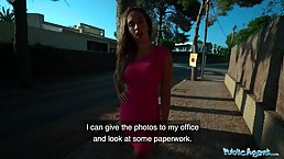 Round ass Latina babe Briana Bandares gets nice POV fuck